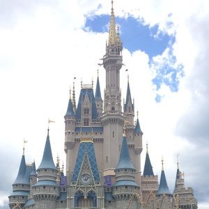 Meet your Posher, Mariella